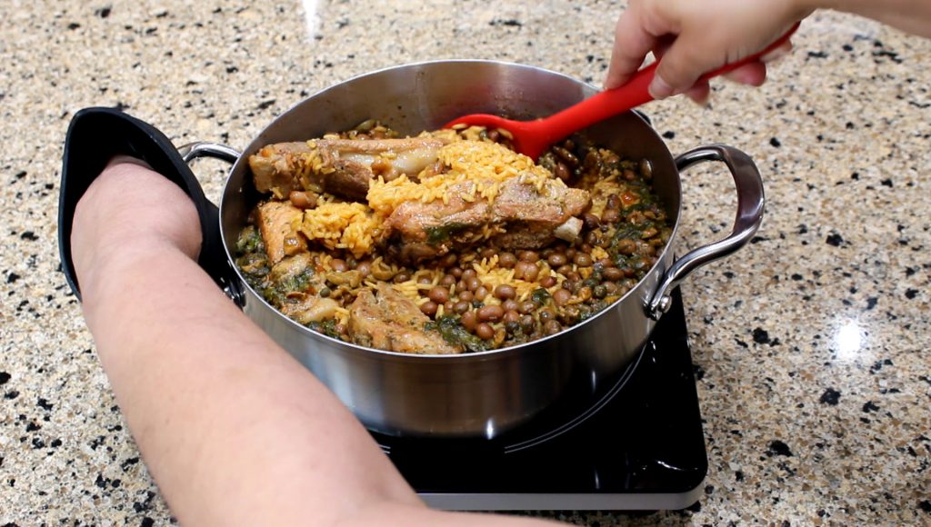 Rice with Pigeon Peas and Pork Spareribs