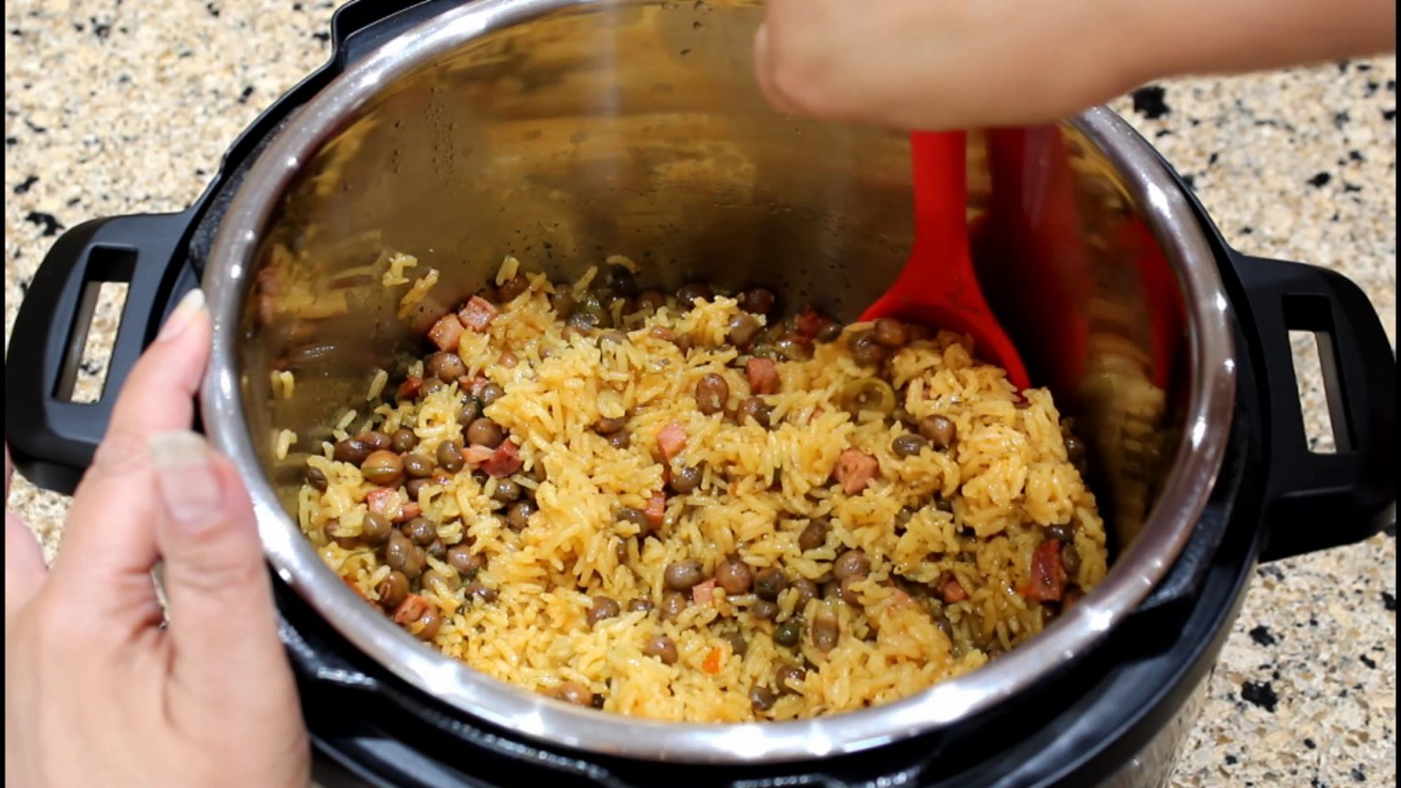 Rice with Green Pigeon Peas Instant Pot Aida's Kitchen