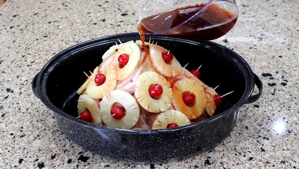 Baked Ham with Pineapples