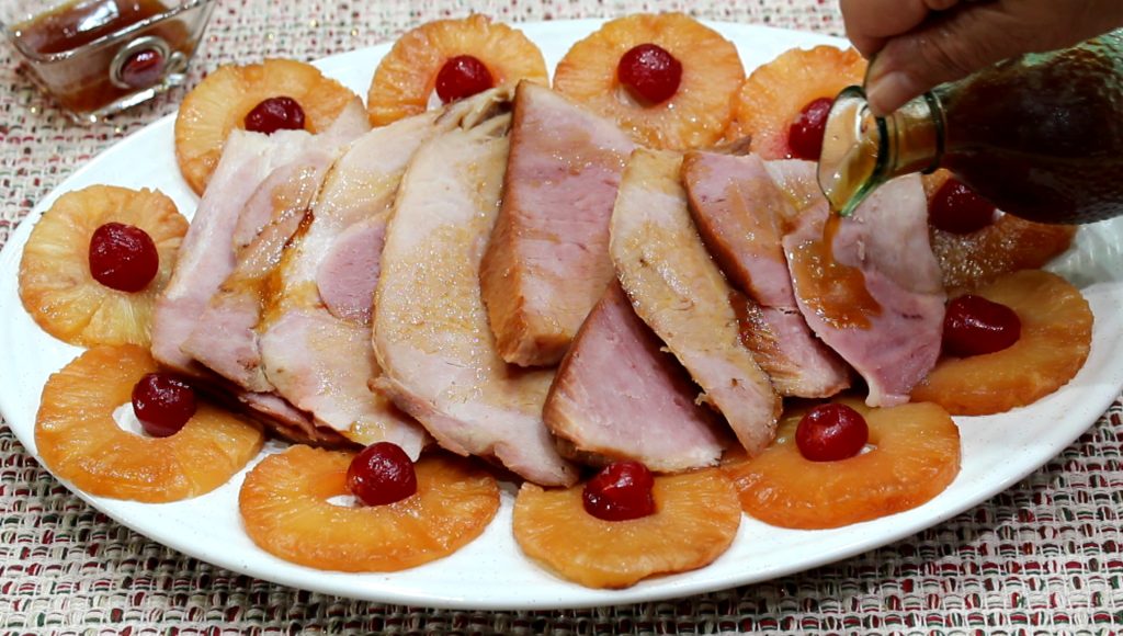 Baked Ham with Pineapples